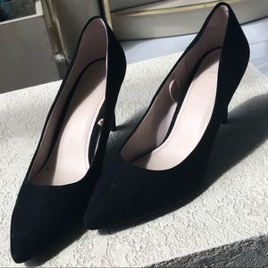 H&M Faux Suede Pointed Toe Pumps
